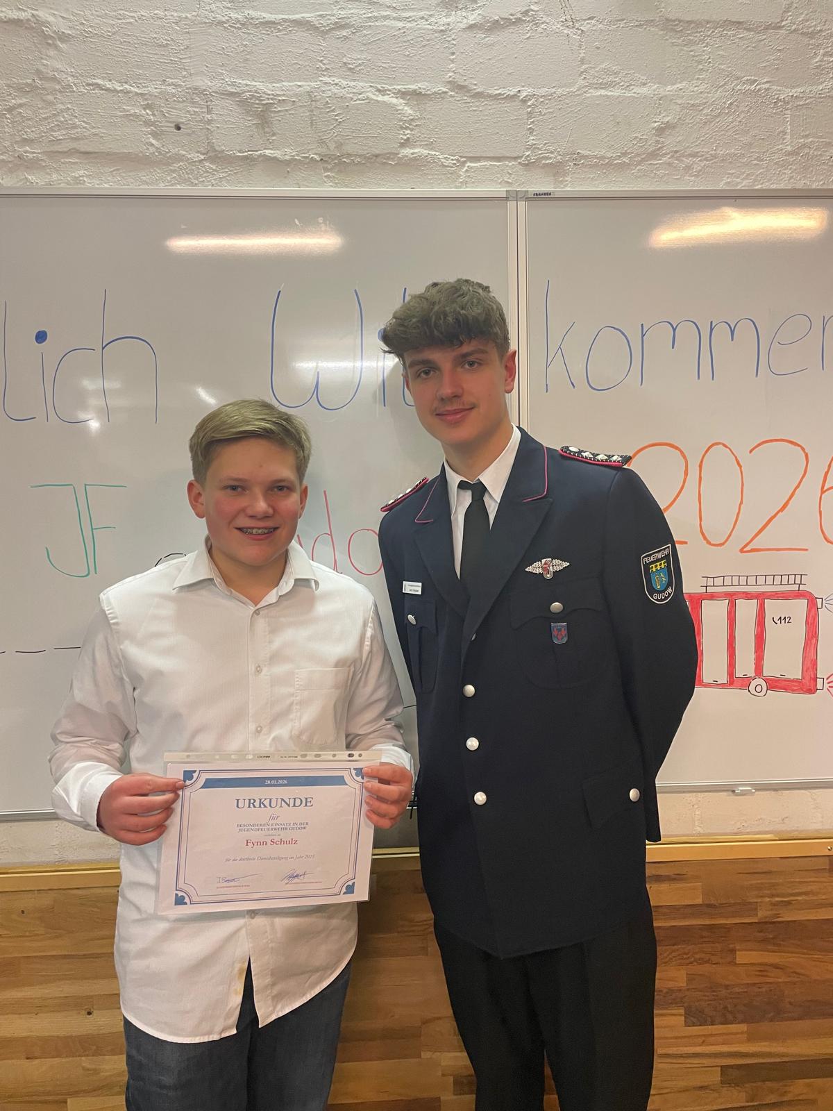 tl_files/Bilder/Jugendfeuerwehr/2026/JHV/IMG-20260205-WA0007.jpg tl_files/Bilder/Jugendfeuerwehr/2026/JHV/IMG-20260205-WA0007.jpg